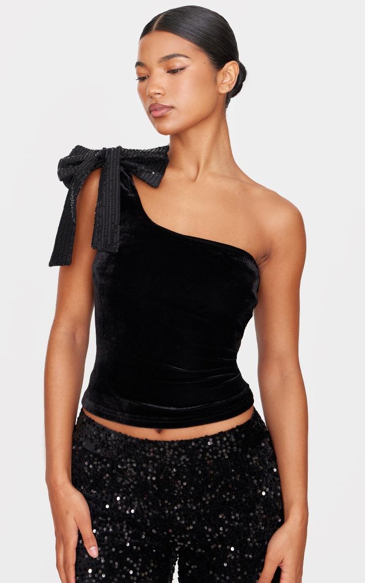Pretty Little Thing Black Asymmetric Velvet Sequin Bow Detail Long Top