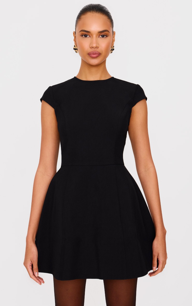 Pretty Little Thing Black Cap Sleeve Mini Curved Shift Dress