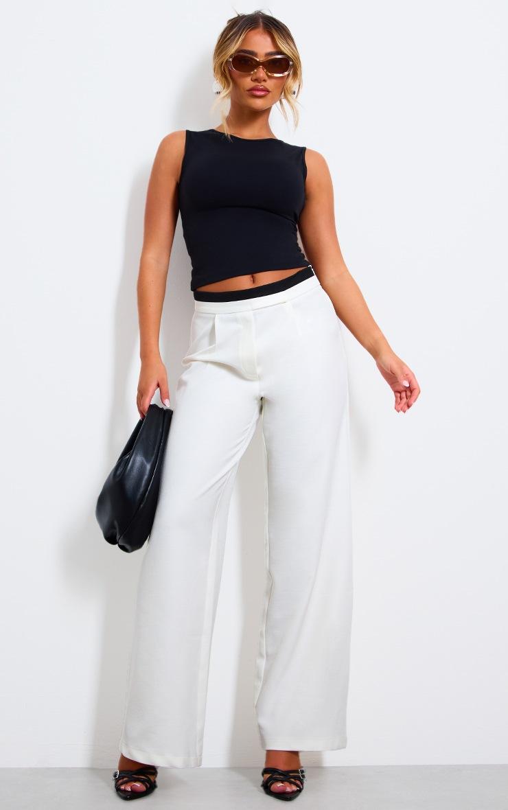 Pretty Little Thing Black Contour Crew Neck Fitted Vest Top