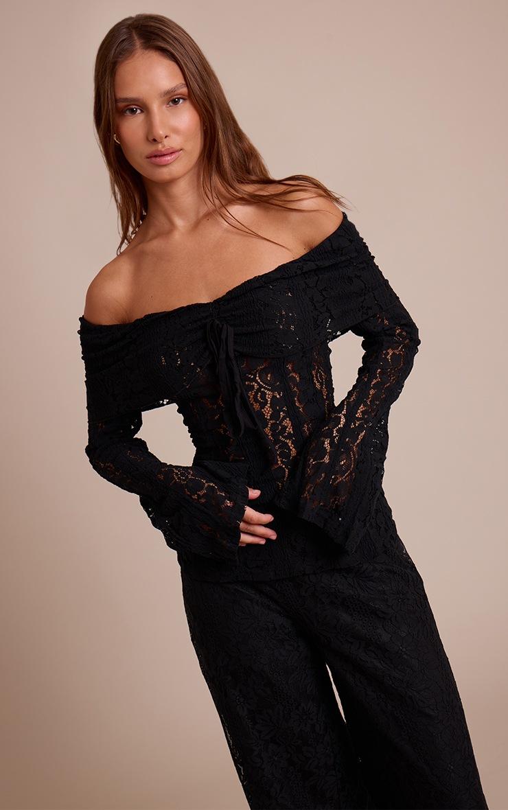 Pretty Little Thing Black Fitted Lace Flared Sleeve Bardot Top