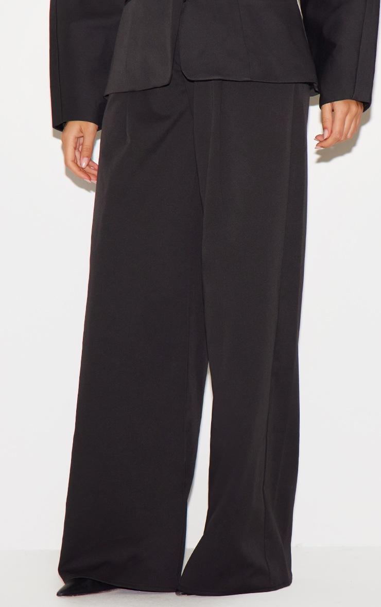 Pretty Little Thing Black Premium Woven Tailored Wide Leg Pleated Pants