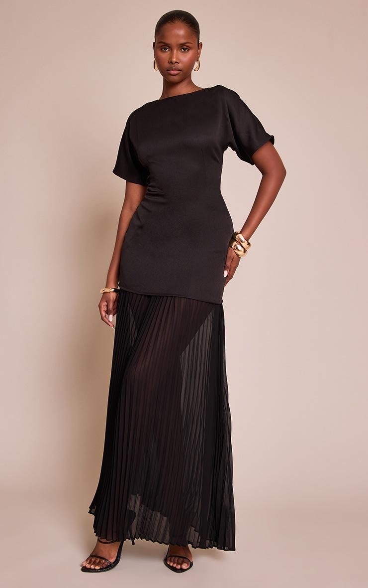 Pretty Little Thing Black Satin Back Tie Pleated Hem Maxi Dress