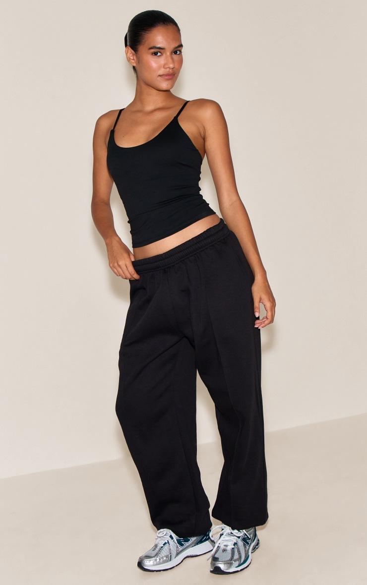 Pretty Little Thing Black Sculpt Strappy Longline Sports Bra