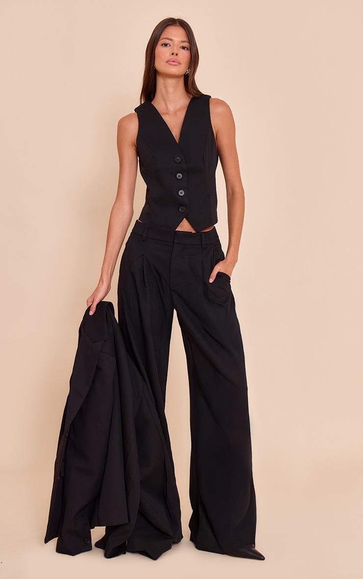 Pretty Little Thing Black Tailored Woven Button Detail Vest