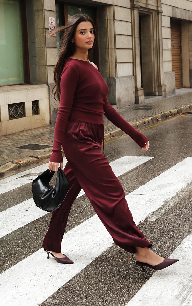 Pretty Little Thing Burgundy Fine Knit Asymmetric Top