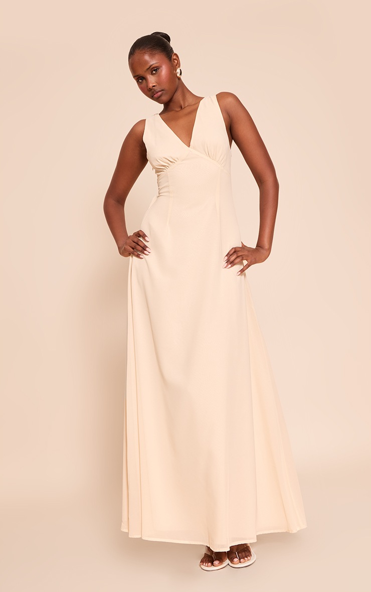 Pretty Little Thing Butter Cream Plunge Chiffon Sleeveless Maxi Dress