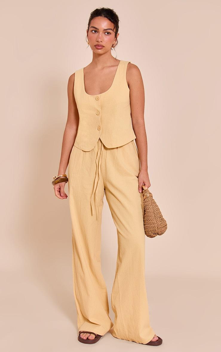 Pretty Little Thing Butter Yellow Tailored Linen Look Scoop Neck Fitted Vest
