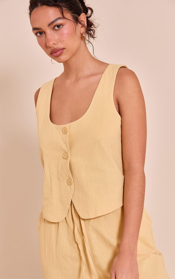 Pretty Little Thing Butter Yellow Tailored Linen Look Scoop Neck Fitted Vest