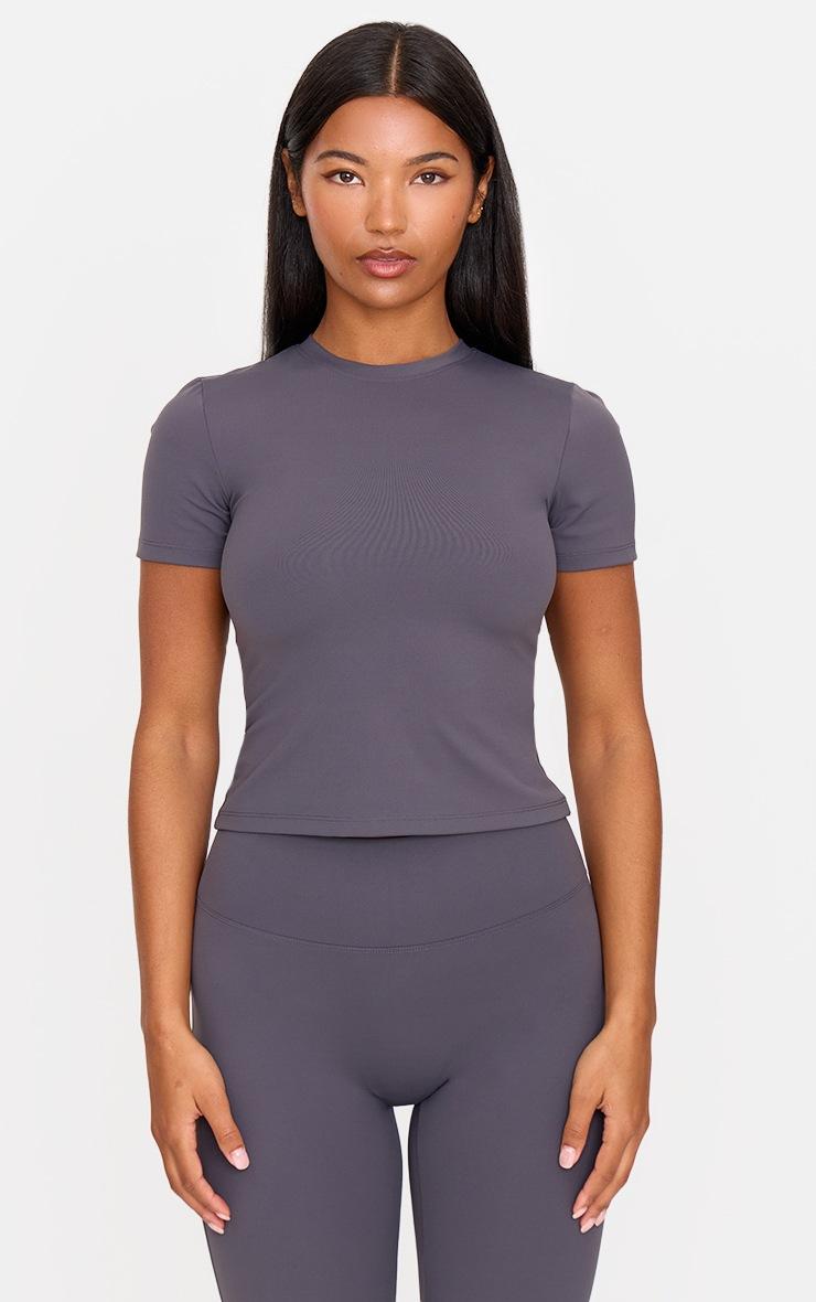 Pretty Little Thing Charcoal Ultimate Sculpt Longline Short Sleeve Gym Top