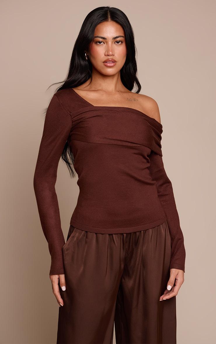 Pretty Little Thing Chocolate Long Sleeve Asymmetric Shoulder Knitted Top
