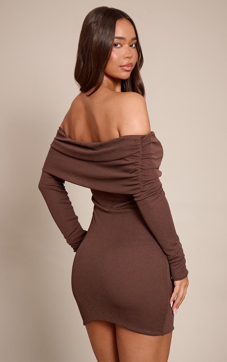 Pretty Little Thing Chocolate Onion Skin Bardot Ruched Bodycon Dress