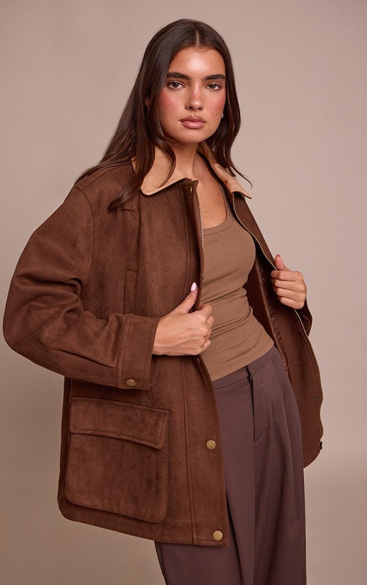 Pretty Little Thing Chocolate Oversized Pocket Detail Contrast Collar Jacket