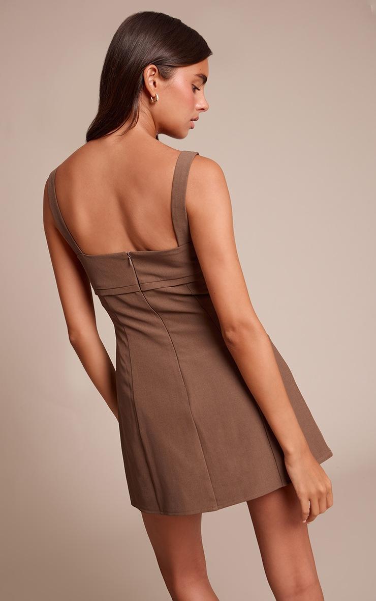 Pretty Little Thing Chocolate Tailored Woven Bust Seam Sleeveless Shift Dress