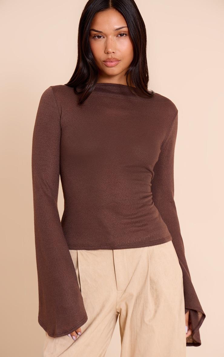Pretty Little Thing Chocolate Textured Extreme Flute Sleeve Long Top