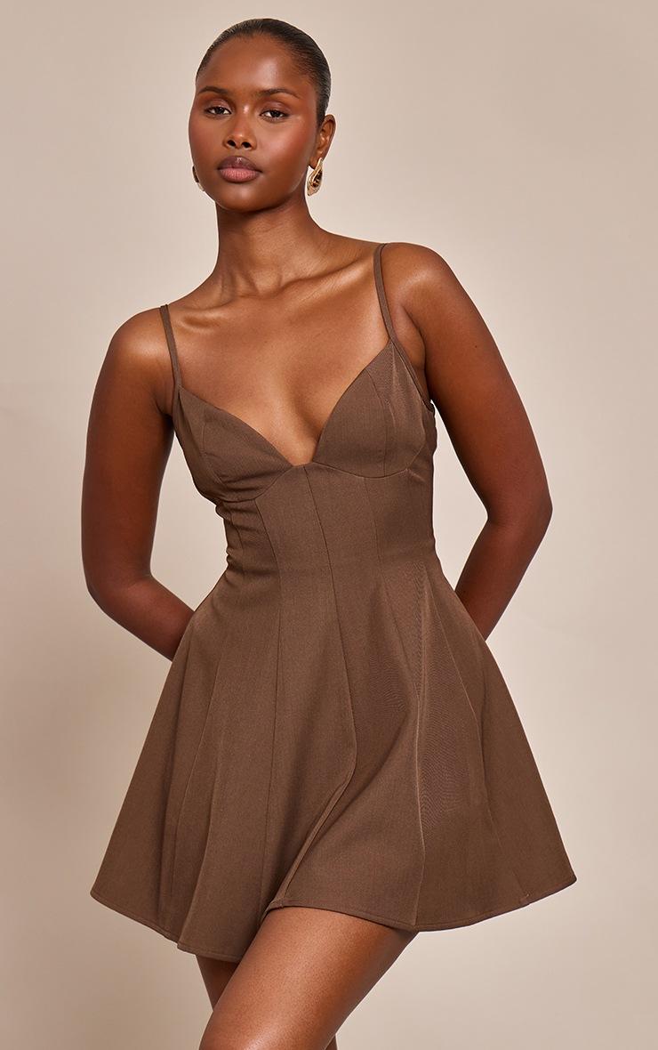 Pretty Little Thing Chocolate Woven Pleated Shift Dress