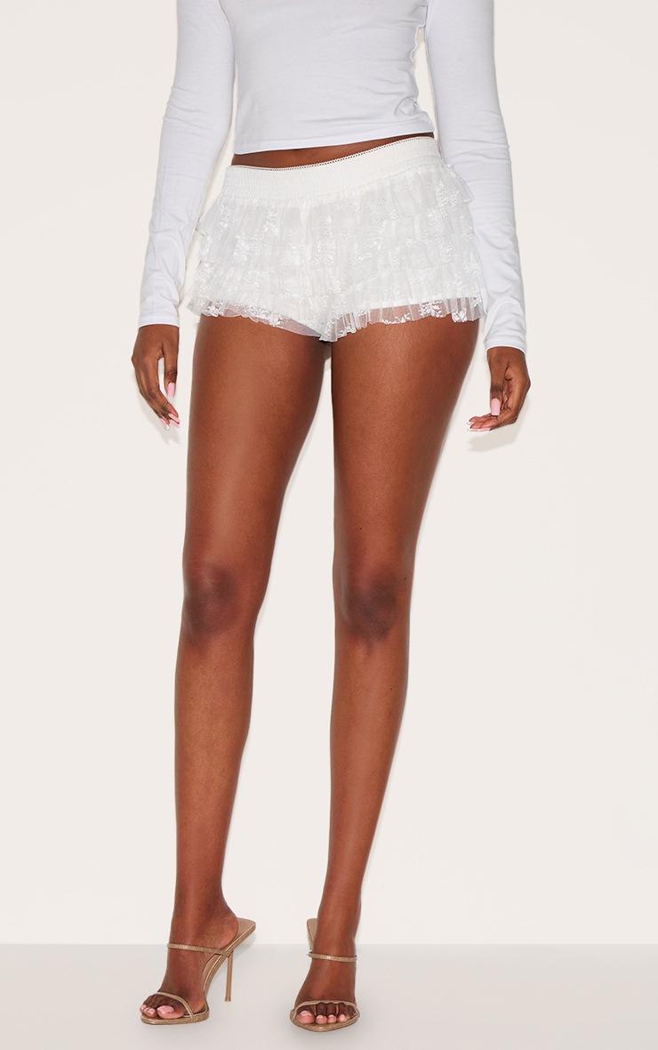 Pretty Little Thing Cream Lace Frilly Bloomer Shorts