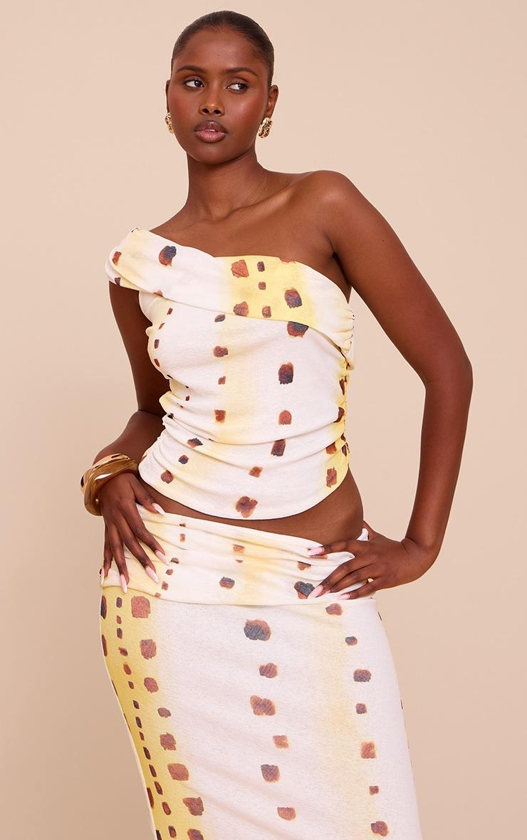 Pretty Little Thing Cream Shell Print Onion Skin Ruched Side Asymmetric Top