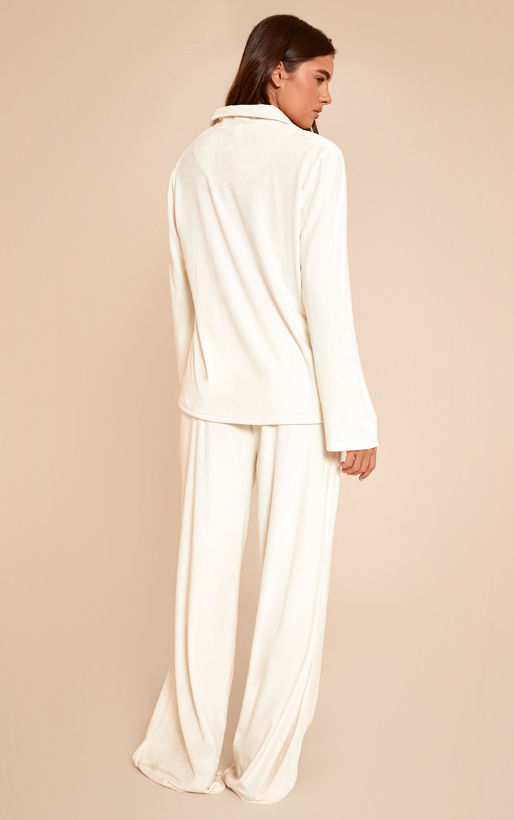 Pretty Little Thing Cream Soft Touch Piping Detail Pajama Set