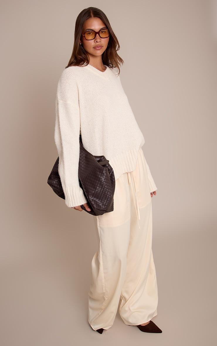 Pretty Little Thing Cream V Neck Rib Detail Sweater