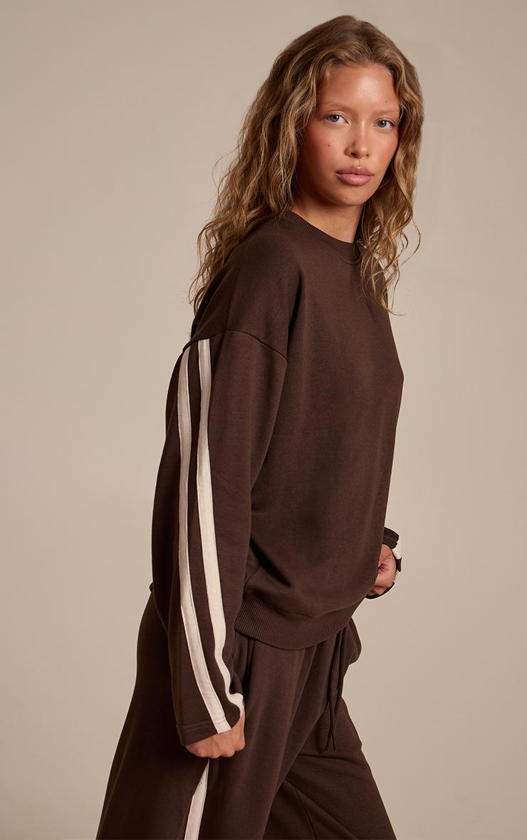 Pretty Little Thing Espresso Contrast Striped Oversized Sweatshirt