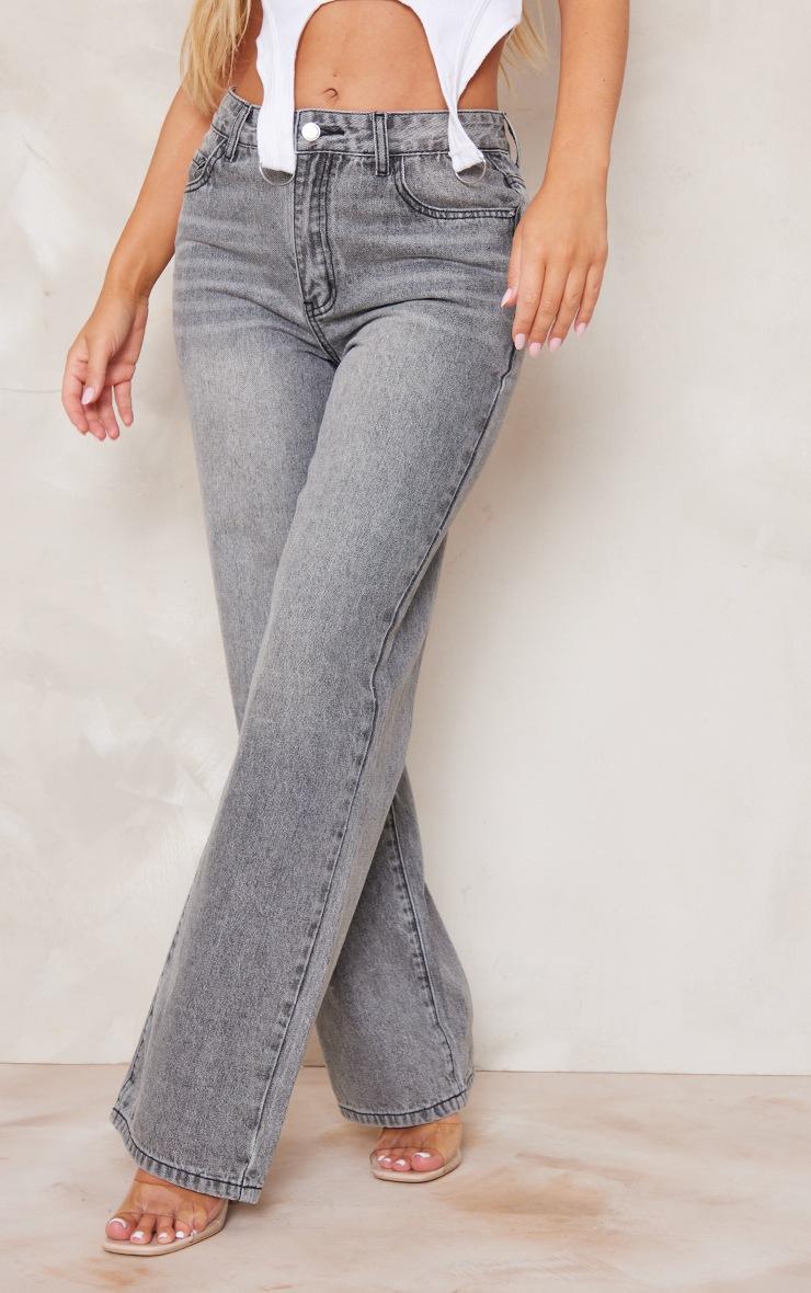 Pretty Little Thing Grey Faded Wash Straight Leg Jeans