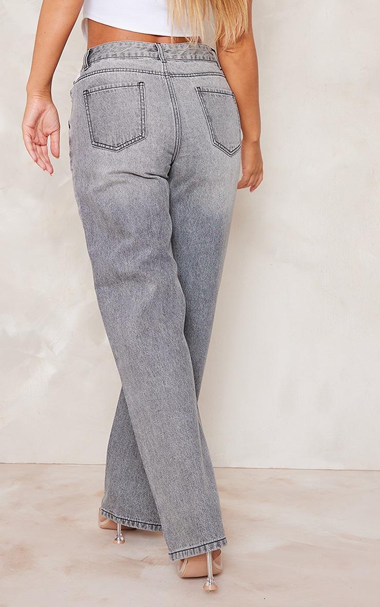 Pretty Little Thing Grey Faded Wash Straight Leg Jeans