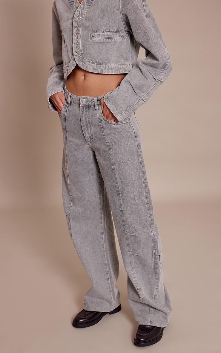 Pretty Little Thing Grey Mid Rise Seam Detail Barrel Jeans