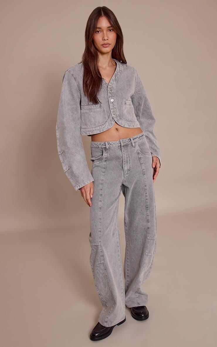 Pretty Little Thing Grey Mid Rise Seam Detail Barrel Jeans