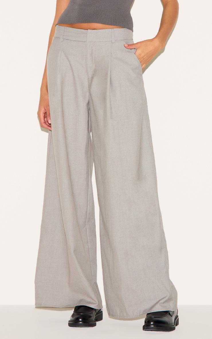 Pretty Little Thing Grey Woven Double Pleat Wide Leg Pants