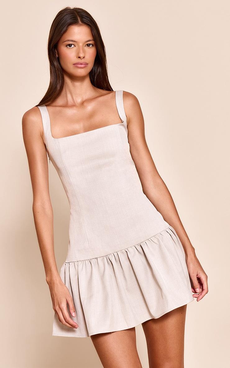 Pretty Little Thing Grey Woven Straight Neck Shift Dress