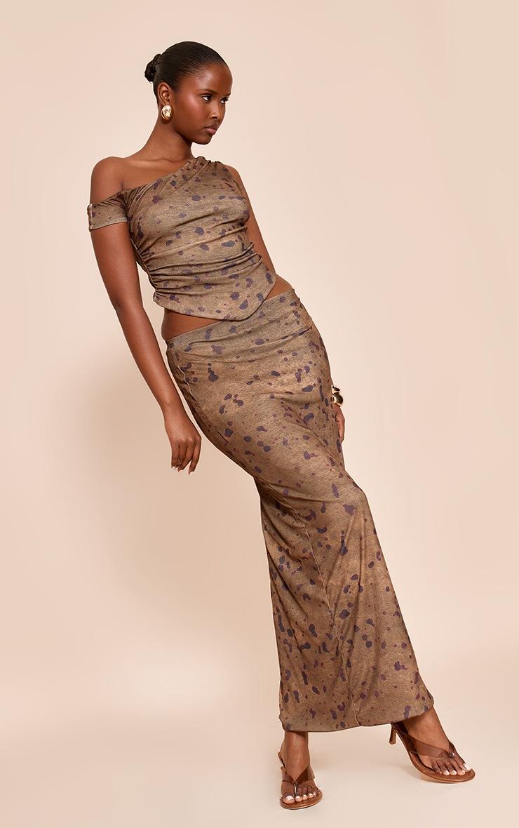 Pretty Little Thing Khaki Abstract Print Onion Skin Low Rise Maxi Skirt