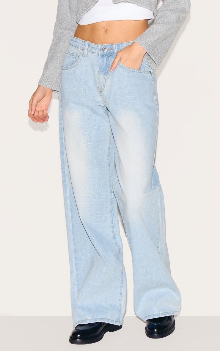 Pretty Little Thing Light Blue Wash Low Rise Boyfriend Jeans
