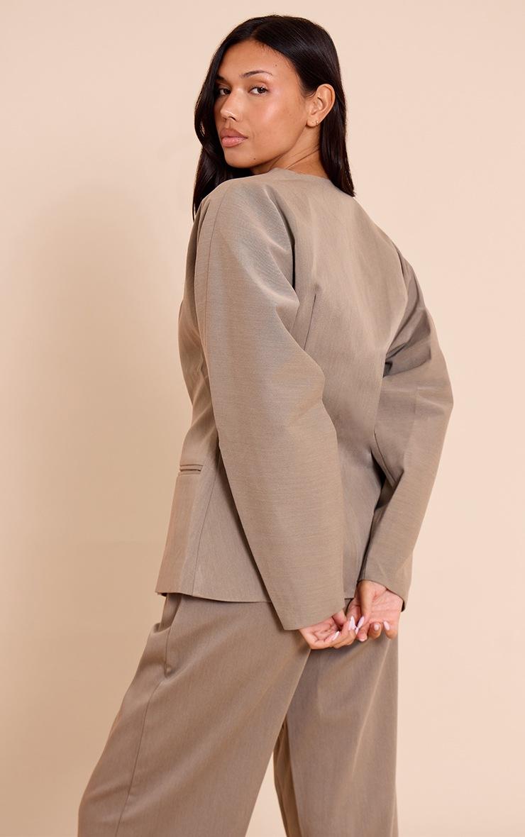 Pretty Little Thing Light Grey Premium Woven Tailored Collarless Blazer
