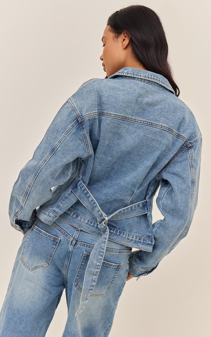 Pretty Little Thing Mid Blue Wash Pleated Cinch Back Denim Jacket