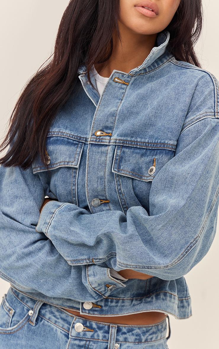 Pretty Little Thing Mid Blue Wash Pleated Cinch Back Denim Jacket