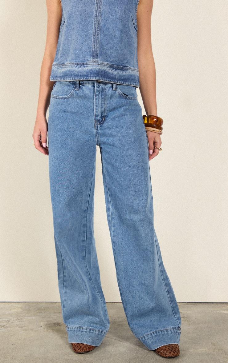 Pretty Little Thing Mid Blue Wash Seam Detail Wide Leg Jeans