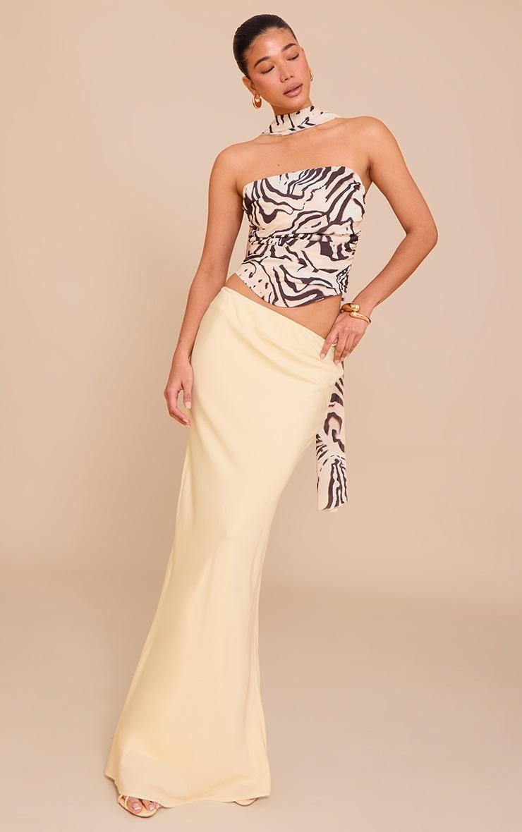 Pretty Little Thing Monochrome Abstract Zebra Printed Scarf Detail Corset