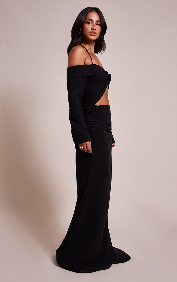 Pretty Little Thing Petite Black Cut Out Long Sleeve Maxi Dress