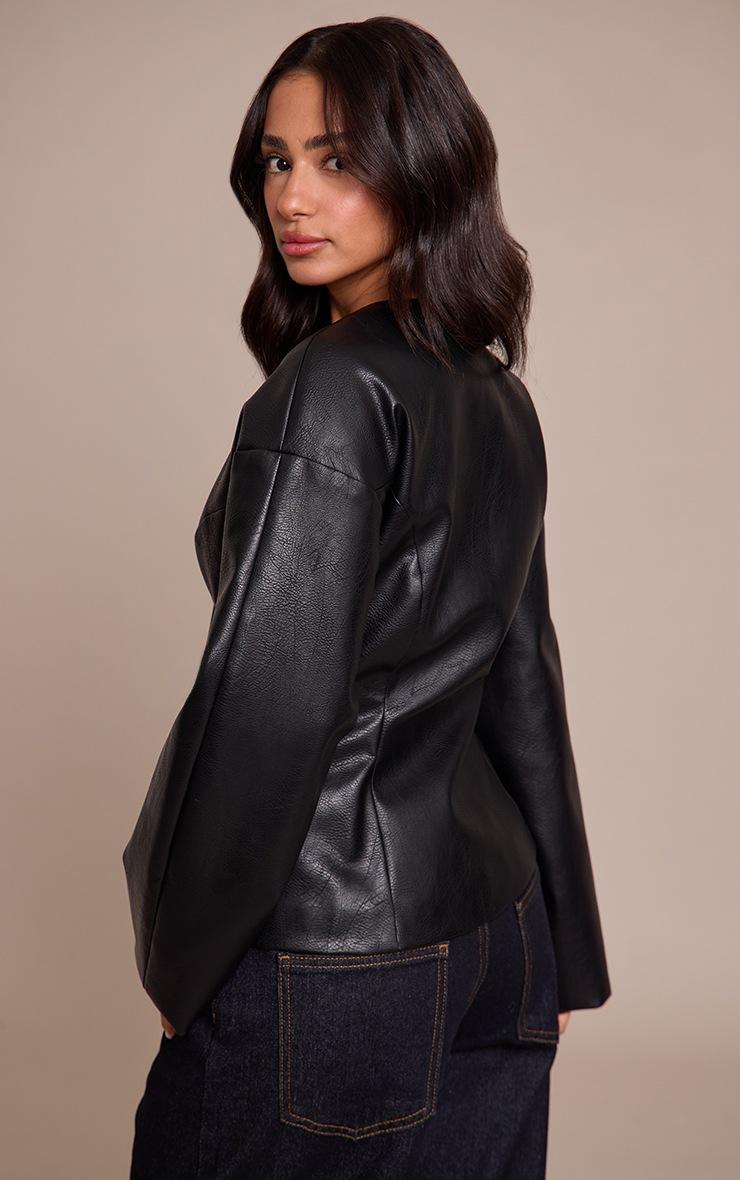 Pretty Little Thing Petite Black Leather Look Cinched Waist Blazer