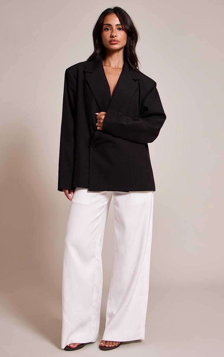 Pretty Little Thing Petite Black Oversized Boxy Crossover Blazer