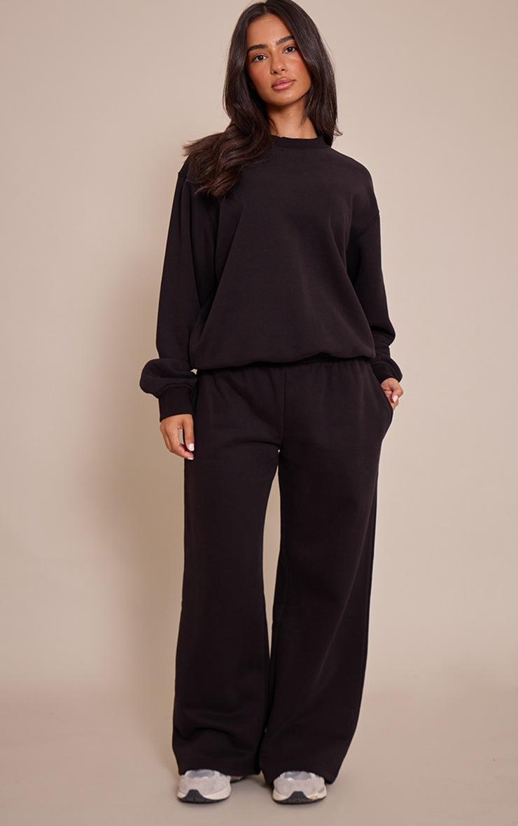 Pretty Little Thing Petite Black Oversized Crew Sweatshirt