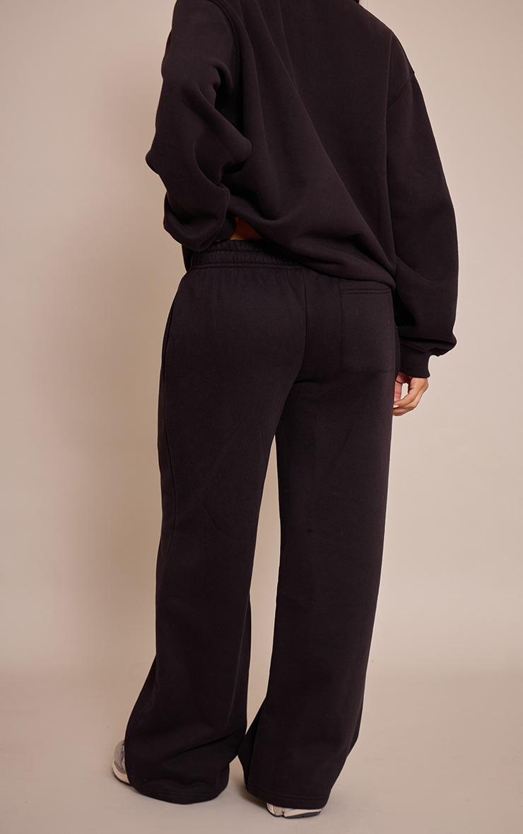 Pretty Little Thing Petite Black Straight Leg Sweatpants