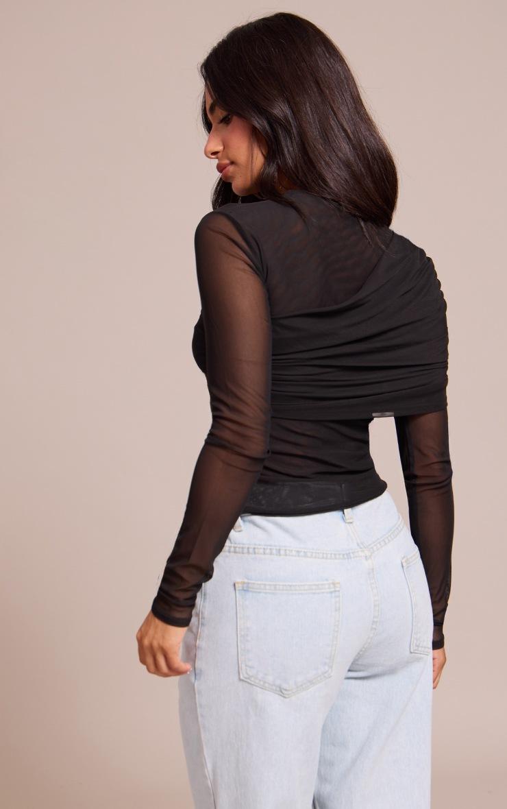 Pretty Little Thing Petite Black Twist Front Detail Long Sleeve Top