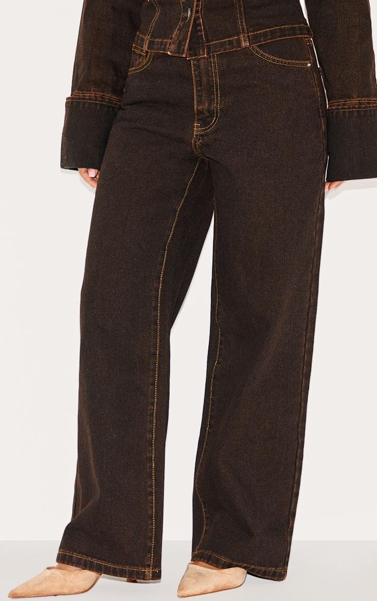 Pretty Little Thing Petite Brown Straight Leg Mid Rise Jeans
