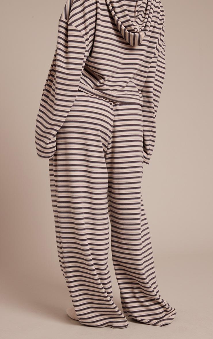 Pretty Little Thing Petite Brown Striped Soft Fleece Straight Leg Sweatpants