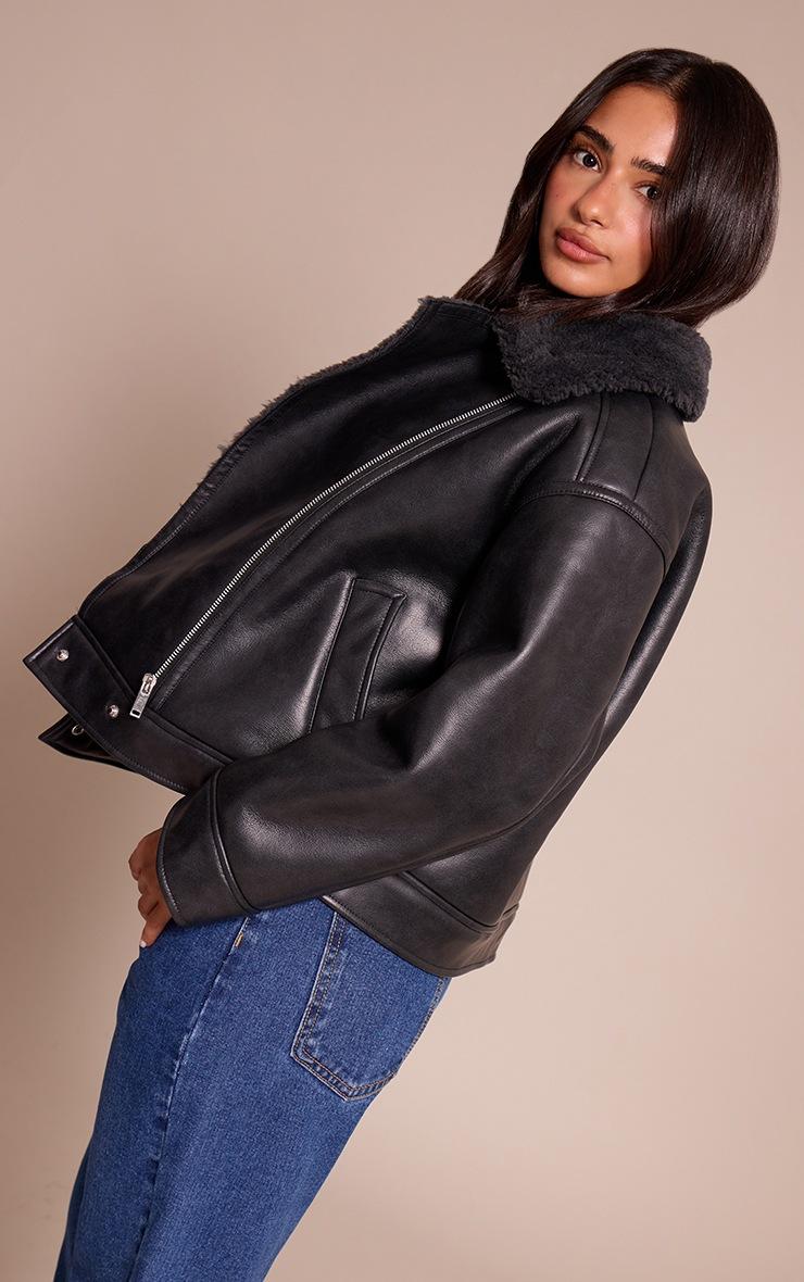 Pretty Little Thing Petite Charcoal Borg Collar Faux Leather Aviator