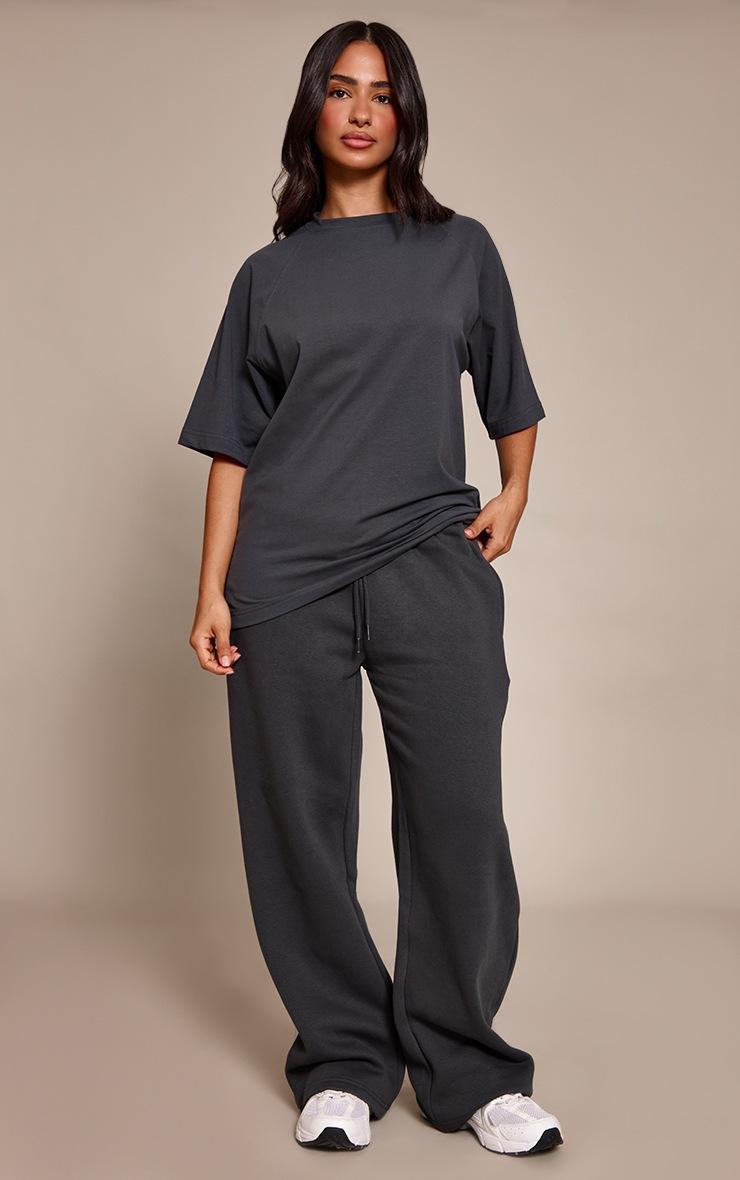 Pretty Little Thing Petite Charcoal Oversized Wide Leg Sweatpants