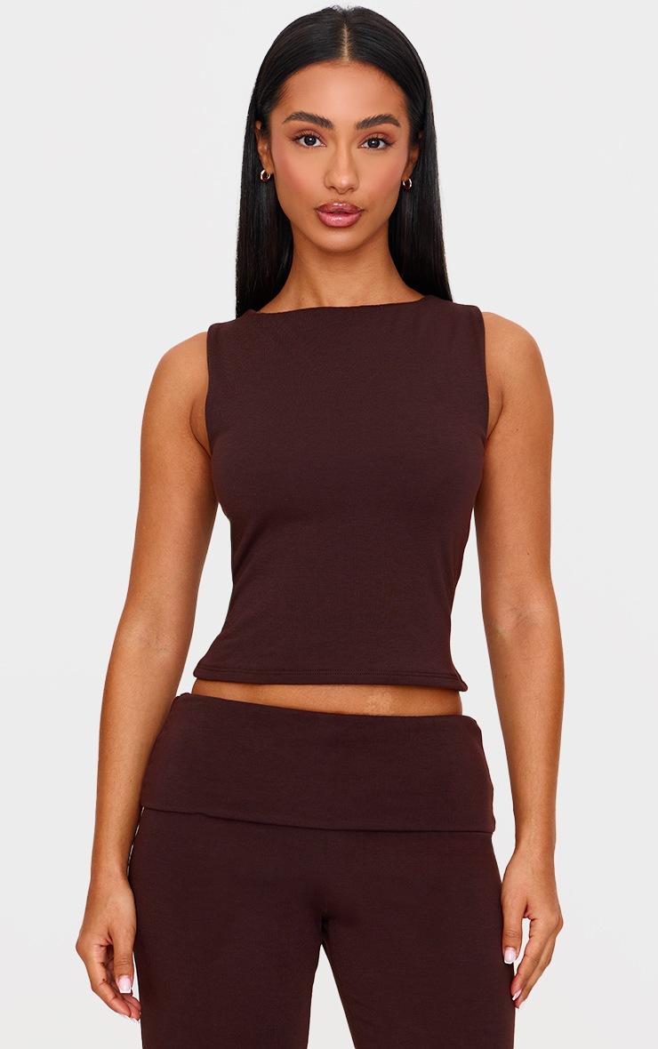 Pretty Little Thing Petite Chocolate Contour Jersey Sleeveless Longline Top