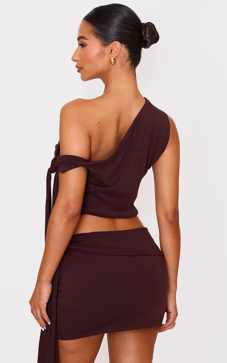 Pretty Little Thing Petite Chocolate Contour Jersey Tie Detail Crop Top