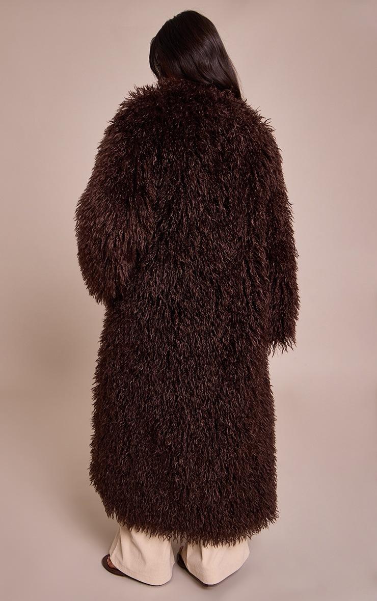 Pretty Little Thing Petite Chocolate Faux Mongolian Fur Collarless Maxi Coat